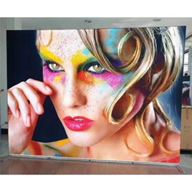 Rastezljiva tkanina s izravnim sublimacijskim osvjetljenjem